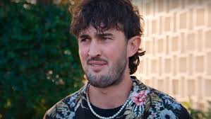 Stan's Love Triangle Recap Episode 5: Old flames, new matches and one  secret lover