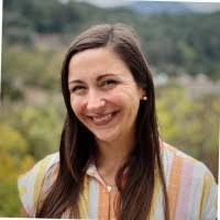 Lauren Kosiba's Instagram, Twitter & Facebook