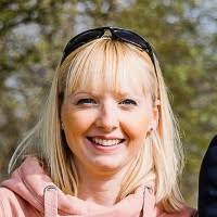 20+ "Anna Landers" profiles