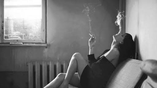 Penceredeki Kad�n 🌼