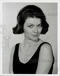 1963 Press Photo Actress Liz Shaw