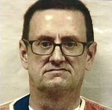 Earl Peacock's Instagram, Twitter & Facebook