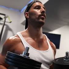 Mike Tumminello (@miketummi)