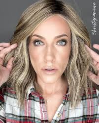 Would you wear a holiday-inspired shadow look like this?