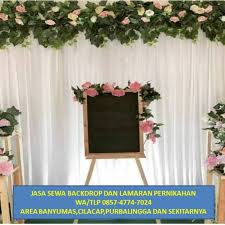 Backdrop dekorasi lamaran sederhana buatan sendiri; Elegant Wa Tlp 0857 4774 7024 Sewa Dekorasi Lamaran Terdekat Di Banyumas Lamaran Pernikahan Pernikahan Dekorasi Pernikahan