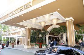 The price is $775 per night from aug 6 to aug 6. Four Seasons Los Angeles At Beverly Hills Los Angeles Ca California Beaches