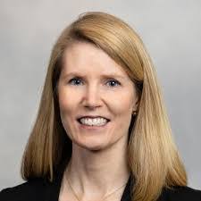 Elizabeth Kidd's Instagram, Twitter & Facebook