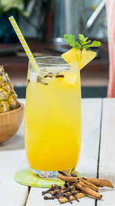 Sebenarnya larutan sirup dengan es batu sudah terasa nikmat. Video Es Nanas Berempah Ide Makanan Resep Minuman Makanan