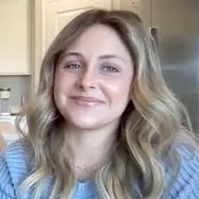 9-year-old girl skates across Black Lives Matter Plaza to inspiring 'Rise  Up' song