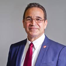 Reality Realty, NOSOTROS