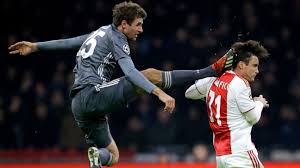 The current bundesliga logo was launched in 2010. Thomas Muller S Flying Kick Vs Ajax Was Eerily Accurate Recreation Of Bundesliga Logo