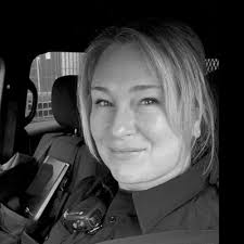 Lisa Ouyang (@lisaouyaang)