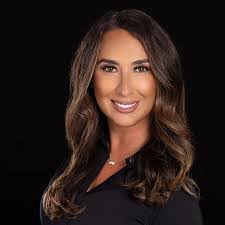 Angela Cole's Instagram, Twitter & Facebook