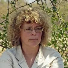 Mary Dagg's Instagram, Twitter & Facebook