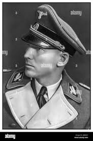 Full military waffen ss uniform hi-res ...