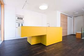 All anyone wants to do with their interior designs is to make a statement and let their personalities shine through. Farbgestaltung Der Kuche Bilder Und Ideen Fur Farbige Kuchen Kuchenfinder