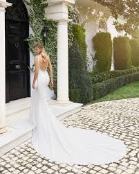 Check spelling or type a new query. Die 170 Besten Ideen Zu Brautkleider Mit Schleppe In 2021 Brautkleider Mit Schleppe Brautkleid Kleider