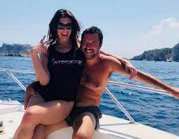 In quella foto non dormiva e non voterà lega elisa isoardi, in una intervista al settimanale il venerdì de. Matteo Salvini E Elisa Isoardi Alle Tremiti Oggi Un Giorno Di Relax Isnews It