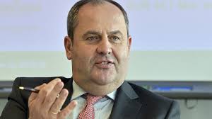 Josef Pröll: Einwechslung in der Nachspielzeit