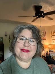 Introduction and birthday celebration in girls trips group