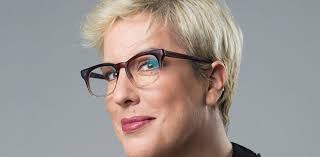 Tami Bernstein's Instagram, Twitter & Facebook