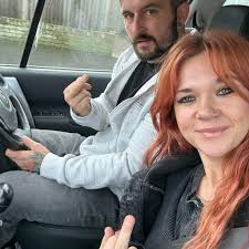 Hi all, What time is drop-off and pick-up at Langstone Primary for Yr R?  Their website is down at the mo. My daughter will start next year and I  forgot to ask