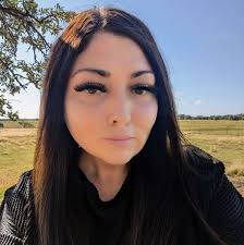 Who is the Chicken Lady in Bertram and how to contact her?