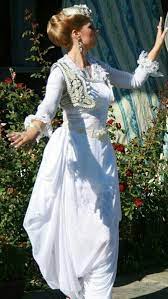 Sie können zwischen langen oder kurzen brautkleidern, strandhochzeitskleidern, brautkleidern in übergrößen. Bride From Sandzak Serbien Serbien Dugun