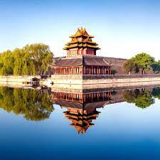 La chine appelle à renforcer davantage la coordination stratégique avec la russie et souligne son opposition à l'hégémonie. Chine Desticity