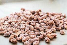 Gebrannte Mandeln Von Ela Chefkoch Rezept Gebrannte Mandeln Mandeln Tierfutter