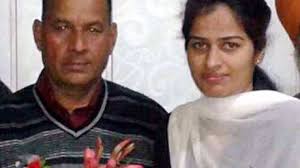 Daughter joins Jalandhar court as a Judge where her father sells tea