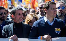 Vendredi 26 octobre, c'est manuel valls qui a lancé la première banderille. Manuel Valls Candidat A La Mairie De Barcelone H24info