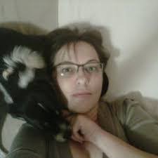 Adele Bromley's Instagram, Twitter & Facebook