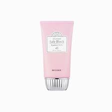 Missha All Around Safe Block Essence Sun Spf45 Pa All Around Safe Block Essence Sun Ex Spf45 Pa With Images Skin Care Benefits Organic Sunscreen Cosmetic Packaging Design