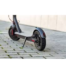 Wichtig ist, dass sie wechseln, denn es geht um ihre sicherheit. E Scooter Reifen Wechseln