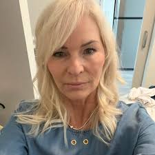 Who can recommend a local landscaper in Cochrane, Alberta?