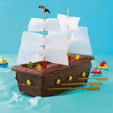 Piratenschiff Torte Rezept Mit Bild Rezept Piratenschiff Kuchen Kuchen Kindergeburtstag Kindergeburtstagskuchen