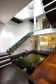 Berikut foto dan gambar kolam minimalis berbiaya murah yang berlokasi dibawah tangga menuju lantai jemut atas. 50 Desain Kolam Ikan Indoor Pelengkap Hunian Idaman Rumahku Unik