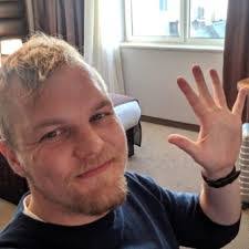 Ari Lerner's Instagram, Twitter & Facebook