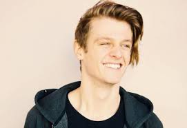 Lucas Mayer Music & Downloads