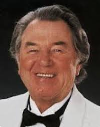 When were women first featured in a Creighton play?