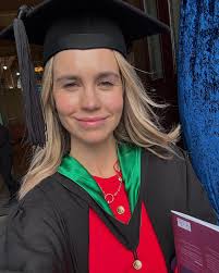 A rare family photo with our little doll 👶Celebrating the wedding of some  very special friends 💕🥰