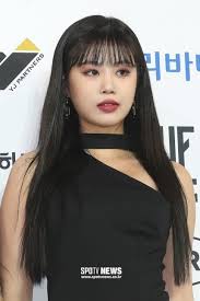 Following the announcement of soojin's departure from the group, her fans have bombarded seo shin ae's youtube channel with agitated comments, accusing her of ruining someone's future. Ijllvz7xv3afom