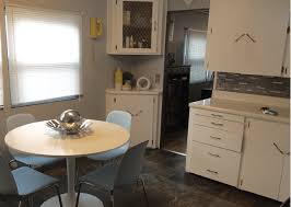 Mobile home cabinets are not solid wood, but a mix of composite materials that include particleboard and plastic veneer. 7 Affordable Ideas To Update Mobile Home Kitchen Cabinets Mobile Home Living