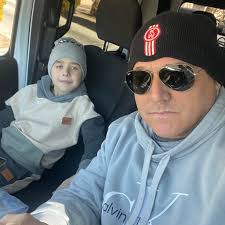 El indulto al ex presidente de #Honduras Juan Orlando Hernández demuestra  que la guerra declarada por el gobierno de #EEUU contra el narcotráfico es  una farsa. Pretende con ella justificar su costoso