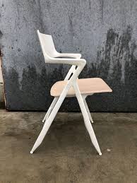 This folding chair rack features sturdy metal construction with a handle bar and wheels. Kartell Dolly Stoel Italiaans Topdesign Van Antonio Citterio Met Oliver Low The Good Stuff Factory