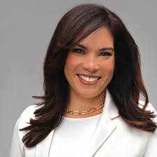 Loretta Cleary's Instagram, Twitter & Facebook