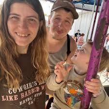 Does anyone know if the new Carlisle or park Layne subway is open? Tried  calling but their number never works. Thanks!