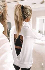 Athleisure Outfit Idea For Cute Gym Look And Cute High Pony For Blonde Hair Highlights Blogger Sheal Athleisure Outfits Cute Workout Outfits Sporty Outfits