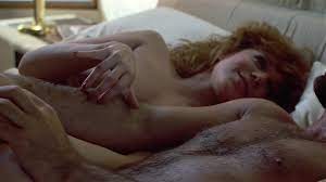 Marilu Henner nude - The Man Who Loved Women (1983)
